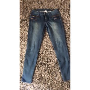 MNG brand skinny jeans size 6